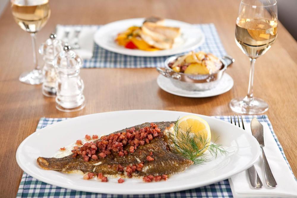 Fischhaus Am Schaalsee Zarrentin am Schaalsee Eksteriør billede
